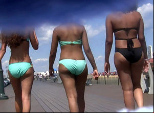 Beach hidden camera, i ensue